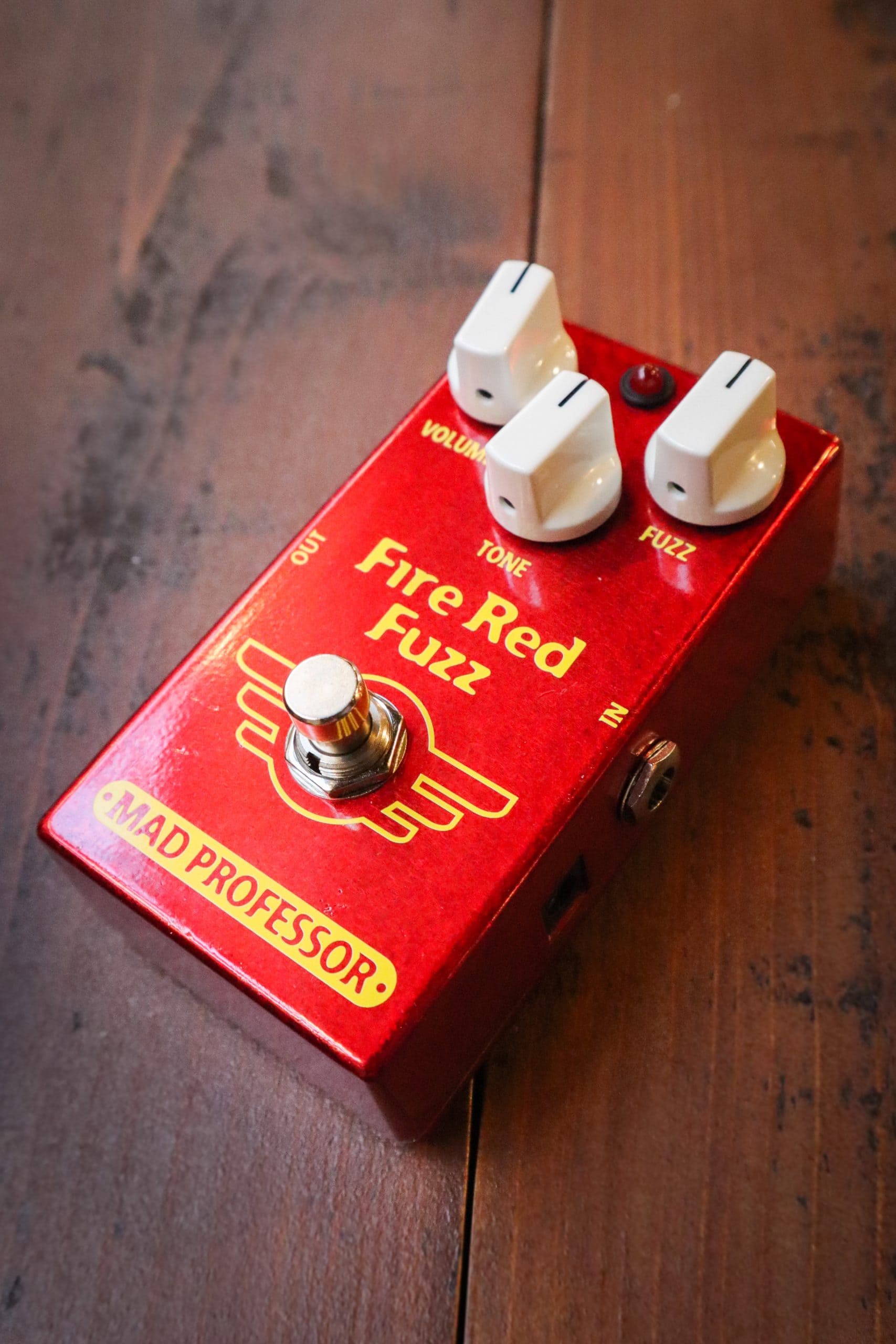 驚きの価格 MAD PROFESSOR Fire Red Fuzz エフェクター